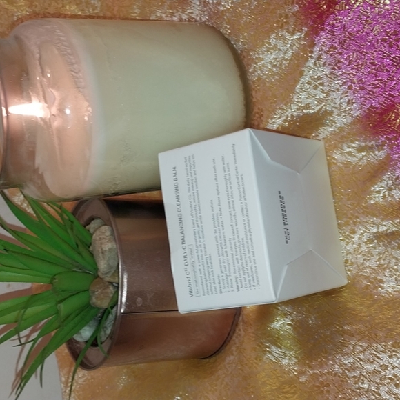 🆕️Vitabrind C ¹² Daily C balancing cleansing balm. MELT AWAY - Picture 3 of 8